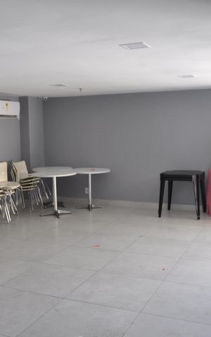 Apartamento à venda com 60m², 2 quartos e 1 vagaÁrea comum