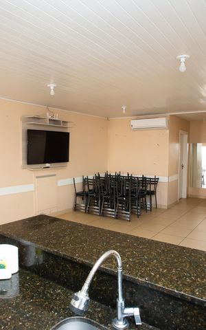Apartamento à venda com 42m², 2 quartos e 1 vaga Apartamento à venda com 42m², 2 quartos e 1 vagaÁrea comum - Salão de festas