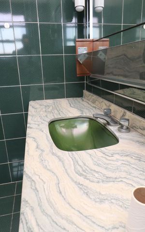Apartamento à venda com 190m², 4 quartos e 2 vagasBanheiro da Suíte 1