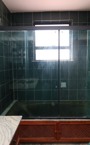 Apartamento à venda com 190m², 4 quartos e 2 vagasBanheiro da Suíte 1