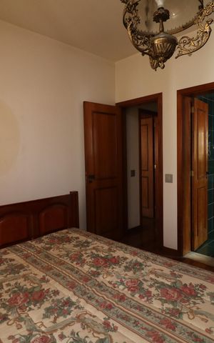 Apartamento à venda com 190m², 4 quartos e 2 vagasSuíte 1