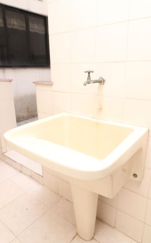 Apartamento à venda com 190m², 4 quartos e 2 vagasÁrea de Serviço