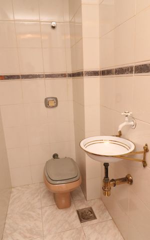 Apartamento à venda com 190m², 4 quartos e 2 vagasLavabo