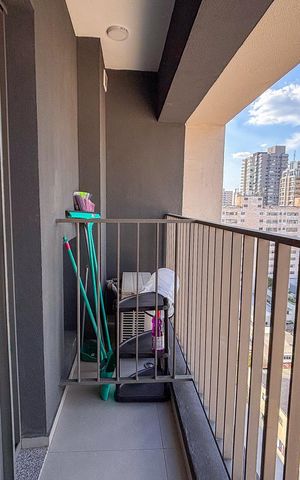 Studio à venda com 27m², 1 quarto e sem vaga Studio à venda com 27m², 1 quarto e sem vagaVaranda