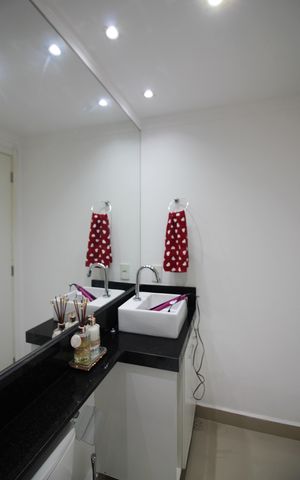Apartamento à venda com 54m², 2 quartos e 1 vagaBanheiro Social