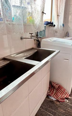 Apartamento à venda com 128m², 4 quartos e 3 vagas Apartamento à venda com 128m², 4 quartos e 3 vagasÁrea de Serviço