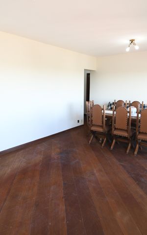 Apartamento à venda com 137m², 3 quartos e 2 vagasSala