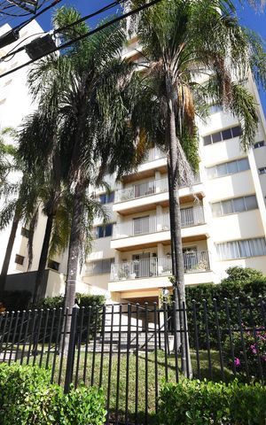 Apartamento à venda com 137m², 3 quartos e 2 vagasFachada do Prédio