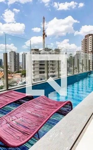Studio para alugar com 24m², 1 quarto e sem vaga Studio para alugar com 24m², 1 quarto e sem vagaÁrea comum - Piscina