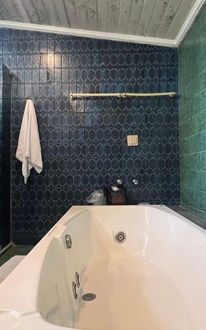 Casa à venda com 500m², 5 quartos e 8 vagas Casa à venda com 500m², 5 quartos e 8 vagasBanheiro da Suíte 3