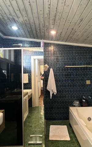 Casa à venda com 500m², 5 quartos e 8 vagas Casa à venda com 500m², 5 quartos e 8 vagasBanheiro da Suíte 3