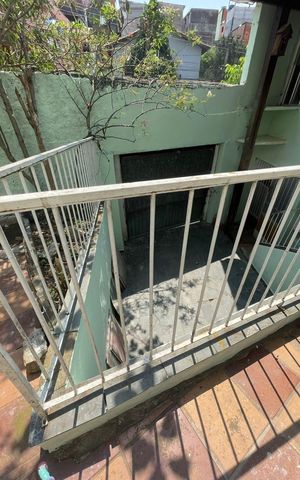 Casa à venda com 254m², 4 quartos e 2 vagas Casa à venda com 254m², 4 quartos e 2 vagasÁrea Externa