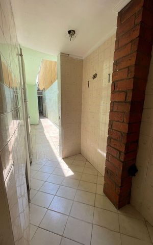 Casa à venda com 254m², 4 quartos e 2 vagas Casa à venda com 254m², 4 quartos e 2 vagasÁrea Externa
