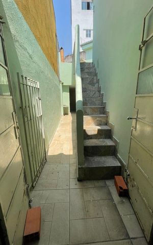 Casa à venda com 254m², 4 quartos e 2 vagas Casa à venda com 254m², 4 quartos e 2 vagasÁrea Externa