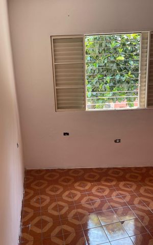 Casa à venda com 254m², 4 quartos e 2 vagas Casa à venda com 254m², 4 quartos e 2 vagasQuarto 4