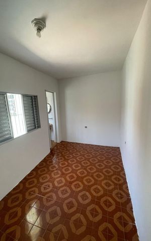 Casa à venda com 254m², 4 quartos e 2 vagas Casa à venda com 254m², 4 quartos e 2 vagasQuarto 2