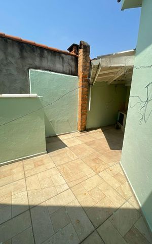 Casa à venda com 254m², 4 quartos e 2 vagas Casa à venda com 254m², 4 quartos e 2 vagasÁrea Externa
