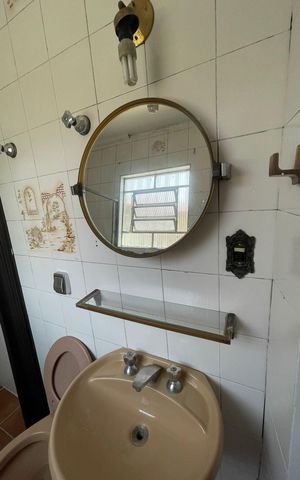 Casa à venda com 254m², 4 quartos e 2 vagas