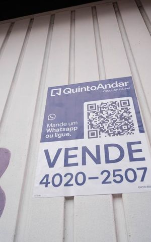Casa à venda com 550m², 8 quartos e 4 vagasPlaca