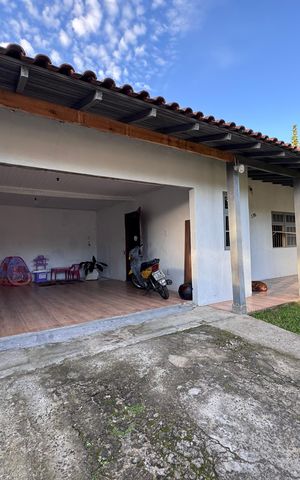Casa à venda com 128m², 2 quartos e 2 vagasÁrea Externa
