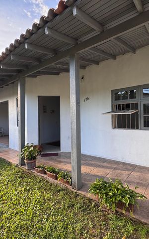Casa à venda com 128m², 2 quartos e 2 vagasQuintal
