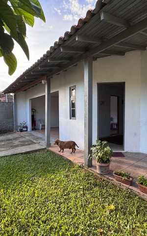 Casa à venda com 128m², 2 quartos e 2 vagasQuintal