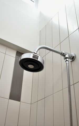Casa para alugar com 290m², 4 quartos e 5 vagas Casa para alugar com 290m², 4 quartos e 5 vagasBanheiro da Suíte 3