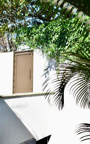 Casa para alugar com 290m², 4 quartos e 5 vagas Casa para alugar com 290m², 4 quartos e 5 vagasSuíte 2