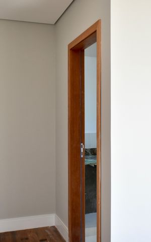 Casa para alugar com 290m², 4 quartos e 5 vagas Casa para alugar com 290m², 4 quartos e 5 vagasBanheiro Suíte Master 1