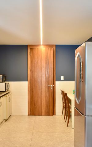 Casa para alugar com 290m², 4 quartos e 5 vagas Casa para alugar com 290m², 4 quartos e 5 vagasCozinha