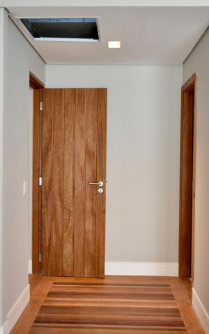 Casa para alugar com 290m², 4 quartos e 5 vagas Casa para alugar com 290m², 4 quartos e 5 vagasSuíte 3