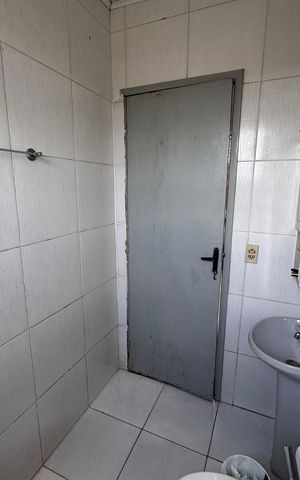 Casa à venda com 80m², 2 quartos e 1 vagaBanheiro 2