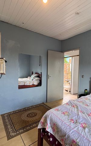 Casa à venda com 80m², 2 quartos e 1 vagaQuarto 