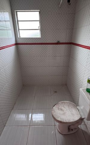 Casa à venda com 80m², 2 quartos e 1 vagaBanheiro