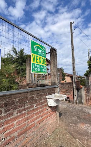 Casa à venda com 80m², 2 quartos e 1 vagaPlaca 