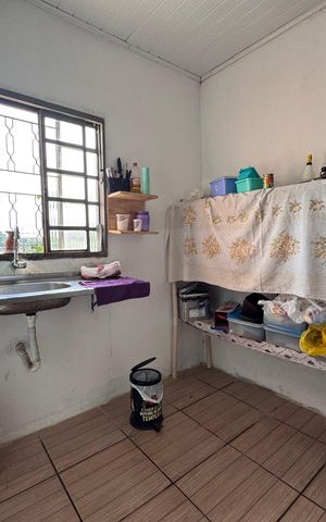 Casa à venda com 80m², 2 quartos e 1 vagaCozinha