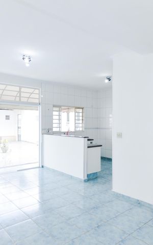 Casa à venda com 342m², 4 quartos e 2 vagasCopa