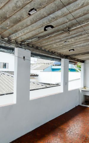 Casa à venda com 342m², 4 quartos e 2 vagasÁrea de Serviço