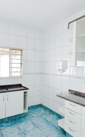 Casa à venda com 342m², 4 quartos e 2 vagasCozinha