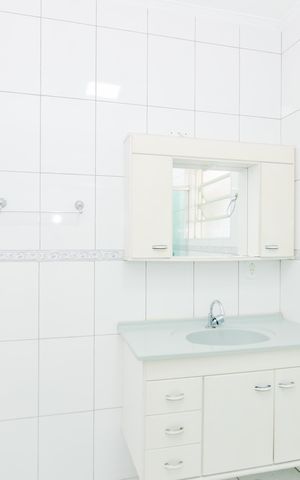 Casa à venda com 342m², 4 quartos e 2 vagasBanheiro Social