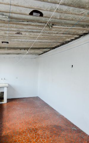 Casa à venda com 342m², 4 quartos e 2 vagasÁrea de Serviço