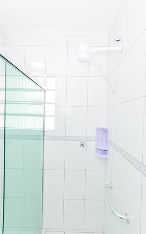 Casa à venda com 342m², 4 quartos e 2 vagasBanheiro Social
