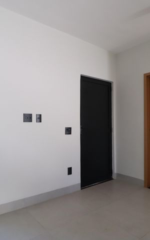 Casa para alugar com 85m², 2 quartos e 3 vagasSala