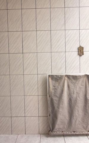 Casa à venda com 250m², 4 quartos e 1 vaga Casa à venda com 250m², 4 quartos e 1 vagaQuarto de Serviço