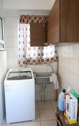Apartamento à venda com 49m², 2 quartos e 1 vagaÁrea de Serviço