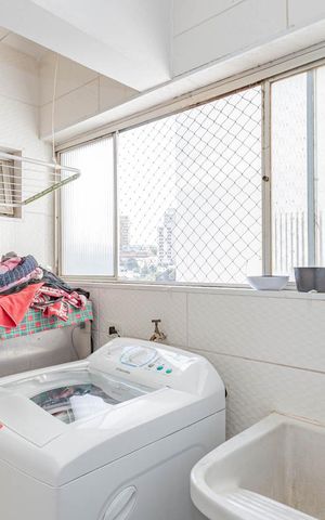 Apartamento à venda com 90m², 3 quartos e 1 vagaÁrea de Serviços