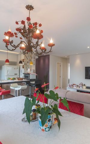 Apartamento à venda com 107m², 2 quartos e 2 vagasSala