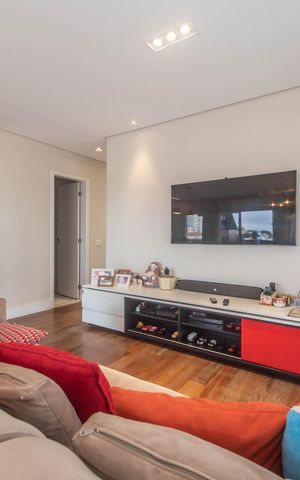 Apartamento à venda com 107m², 2 quartos e 2 vagasSala