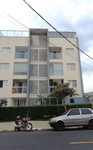 Apartamento à venda com 107m², 2 quartos e 2 vagasFachada