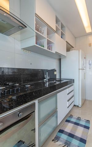 Apartamento à venda com 107m², 2 quartos e 2 vagasCozinha